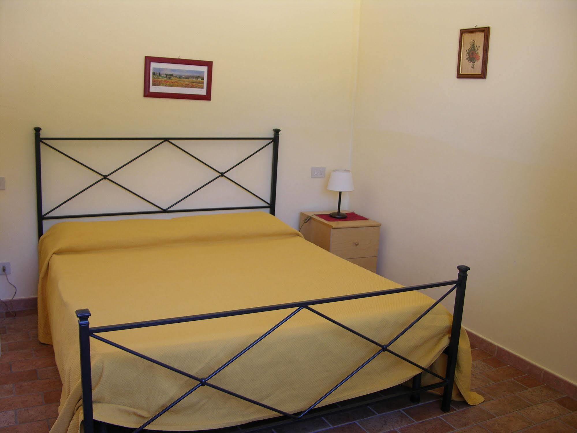 Agriturismo La Meria Semproniano Buitenkant foto